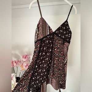 NWOT Alice + Olivia Handkerchief Floral Midi Swing Dress Size:6